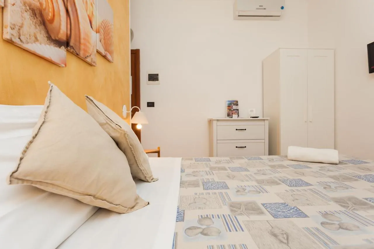 Stella Marina Hotel Camogli 2*,  Italy